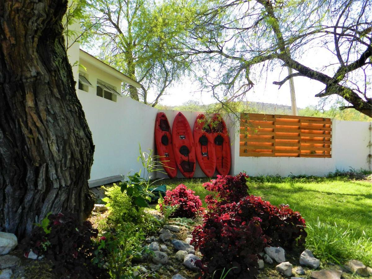 Hotel Los Lirios Río Verde Exterior foto